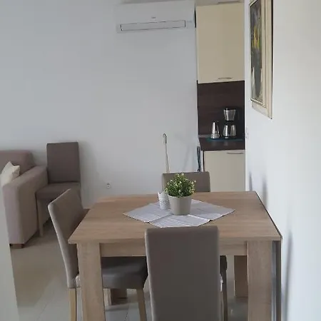 Anka Okrug Gornji Apartment