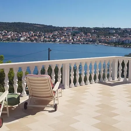 Appartement Anka Okrug Gornji